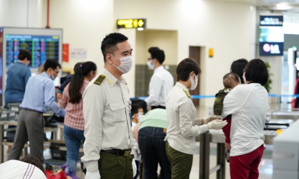 Điều chỉnh quy trình kiểm dịch với khách nhập cảnh tại sân bay Nội Bài